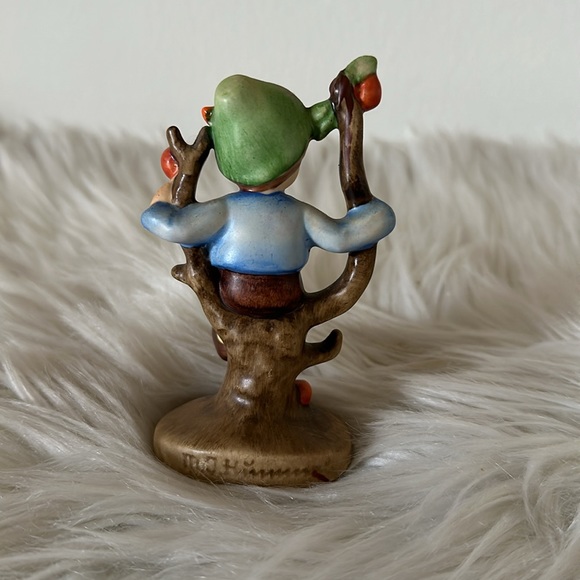 Goebel Hummel | Apple Tree Boy Figurine TMK-2 - Picture 3 of 7